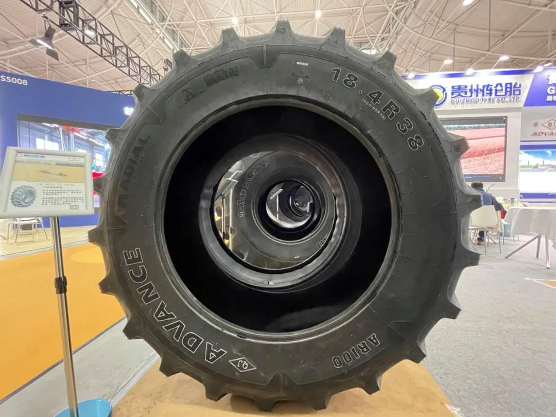 高效率農業子午胎——AR100 高效率農業子午胎——AR100