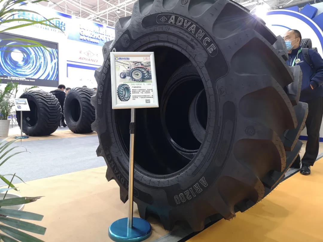 高效率農業子午胎——AR1200 高效率農業子午胎——AR1200